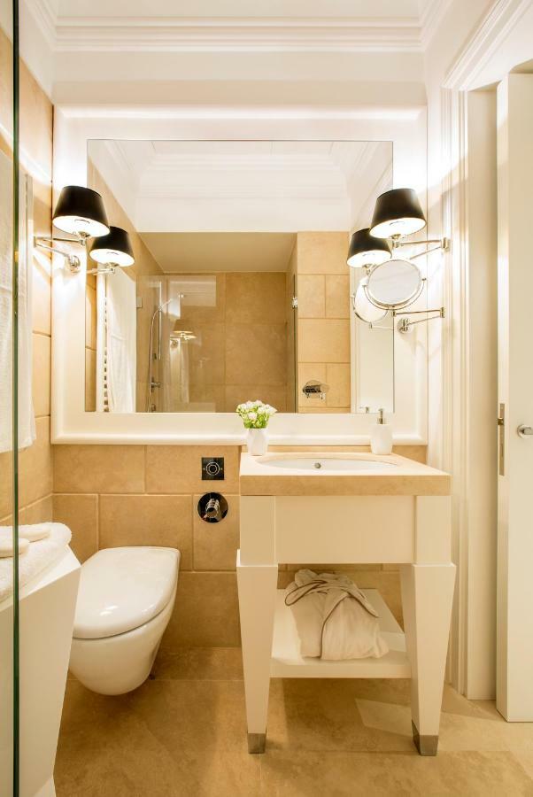 ホテル Residenza B ローマ エクステリア 写真